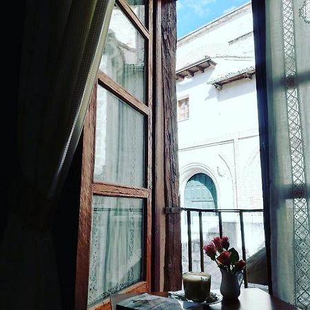 Cuéllar El Rincon酒店 外观 照片